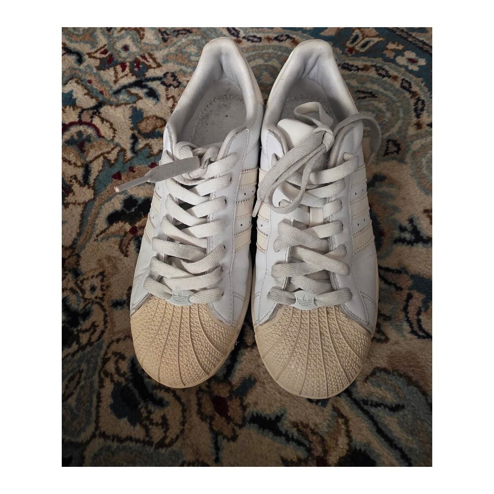 Original Adidas, white on‎ white superstar trainers sz 6